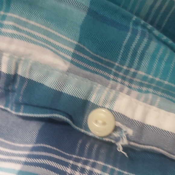 American Eagle Shirt Men's Size Medium M BLUE WHITE GREY plaid Button-Do… - Picture 7 of 8